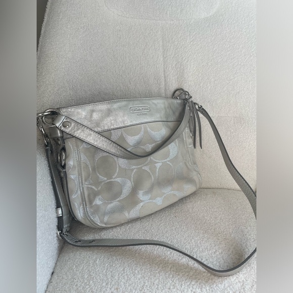 Coach Zoe Signature C Canvas Leather Hobo Shoulder Bag in silver - Picture 1 of 6